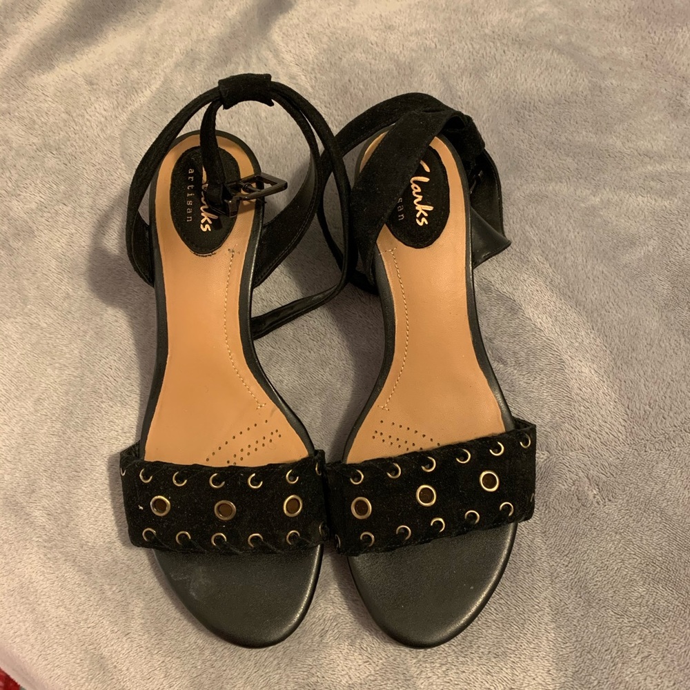 Woman’s black heels